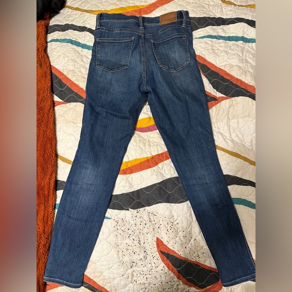 Woman’s size 27 Madewell Skinny Jeans - Picture 4 of 5